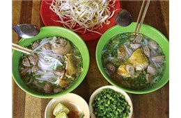 Bánh canh vùng Bảy Núi