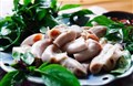 Mẹo luộc tai, lòng và dạ dày lợn trắng, giòn