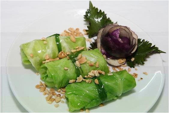 Bắp cải cuốn thịt