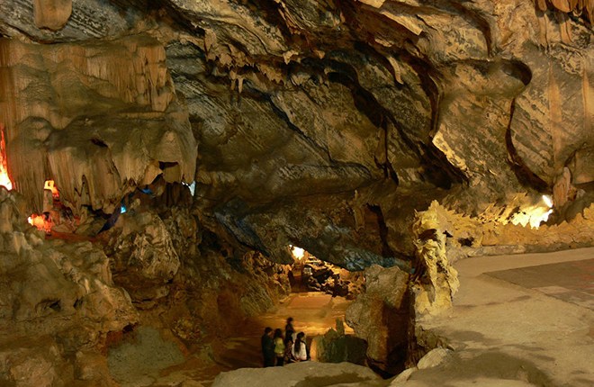 Những hang động tại Việt nam