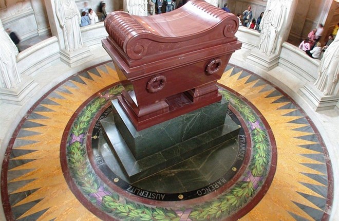 Lăng mộ của Napoleon ở điện Invalides