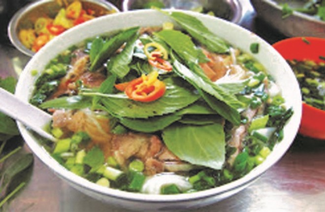 Thắng cuộc và thua cuộc qua tô phở Tàu Bay!