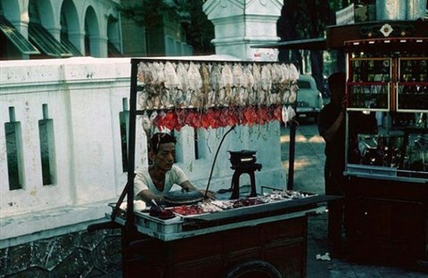 Những món ăn vặt của Sài Gòn xưa