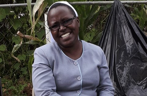 Sơ Elizabeth Gathoni, người đồng hành giúp người nhiễm HIV