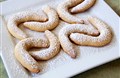 GIAI THOẠI VỀ CHIẾC BÁNH SỪNG BÒ (CROISSANT) PHÁP