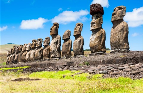 Khám phá nguồn gốc bí ẩn những bức tượng đá trên Đảo Phục sinh