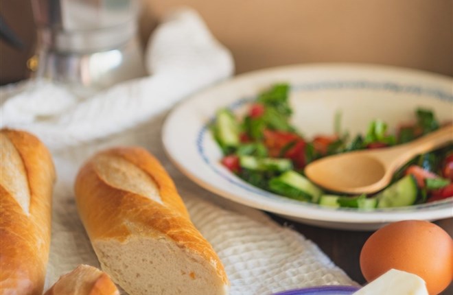 Bánh mì “sử ký”