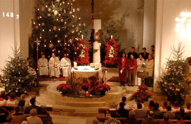 Tại sao có bốn thánh lễ khác nhau để mừng lễ Giáng sinh