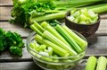 Những điều cần biết về cần tây
