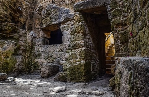 Các hầm mộ (hang toại đạo) ở Roma