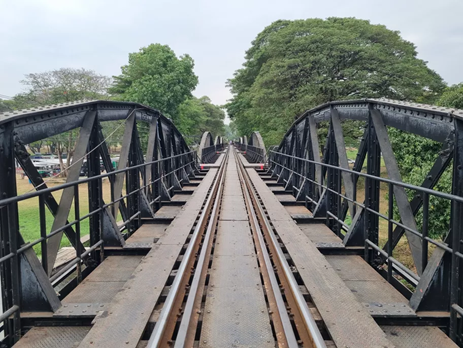 Chiếc cầu trên dòng sông Kwai - 2