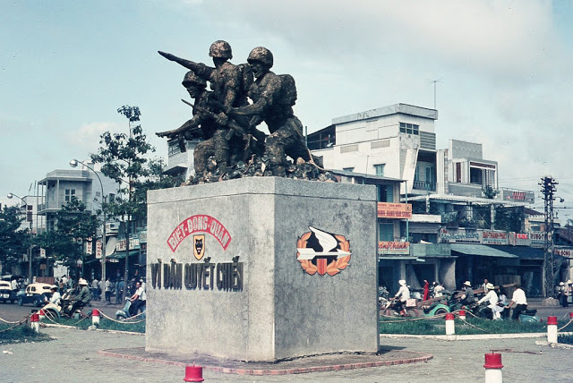 Sài Gòn: Hòn Ngọc Viễn Đông - 69