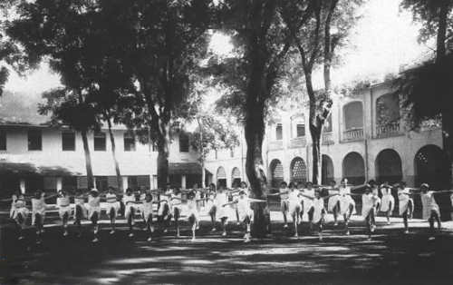 Bốn ngôi trường trung học trăm tuổi ở Sài Gòn - 4