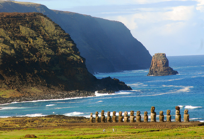 Đảo Phục Sinh và những bức tượng Moai bí ẩn - 1