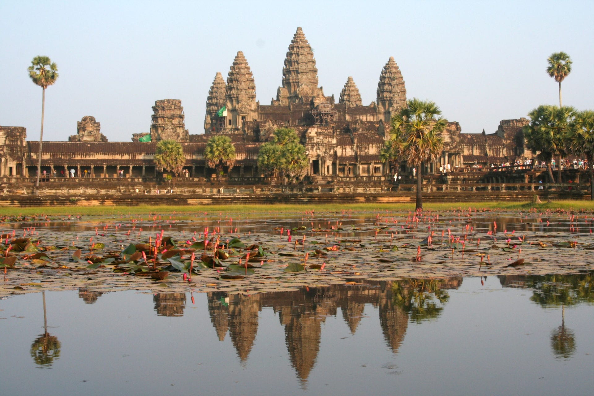 Angkor Wat huyền bí xứ chùa Tháp - 1