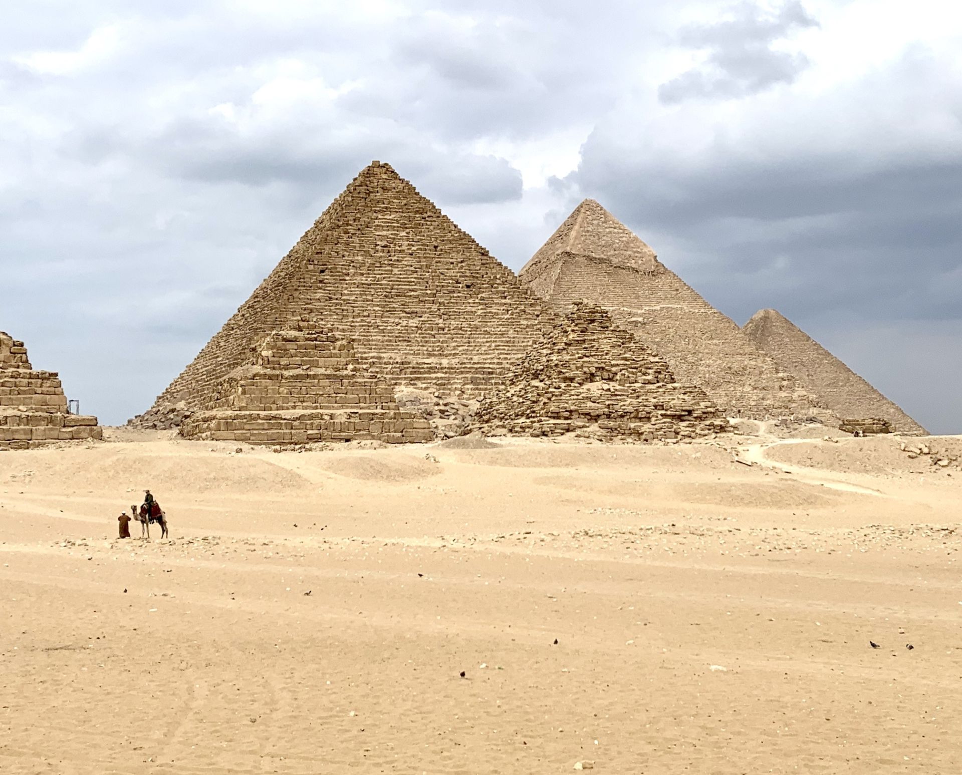 Pyramics, kiến trúc lạ lùng của Ai Cập - 1