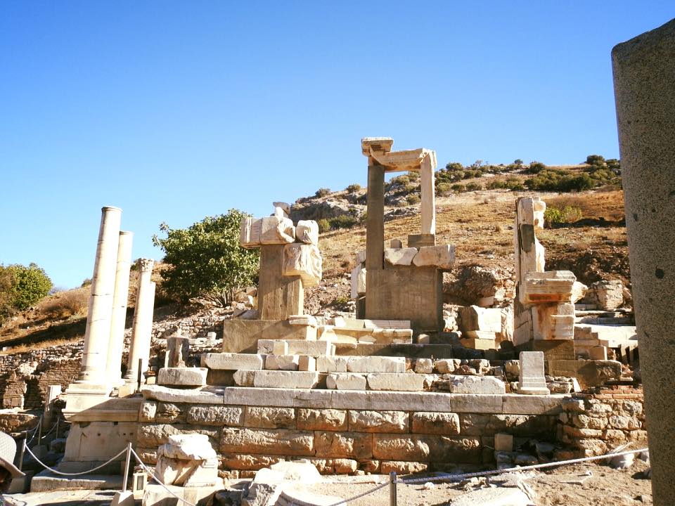 Ephesus và chuyến du hành ngược 3.000 năm - 18