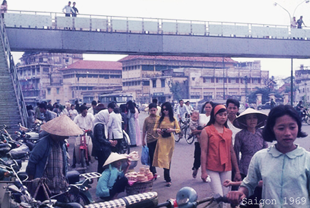60 tấm ảnh màu đẹp nhất của đường phố Saigon thập niên 1960-1970 - 46
