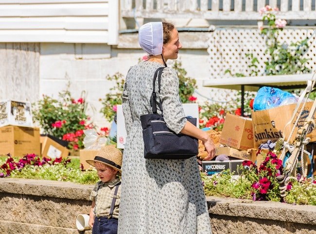 16 sự thật về lối sống tách biệt với thế giới hiện đại của người Amish - 7