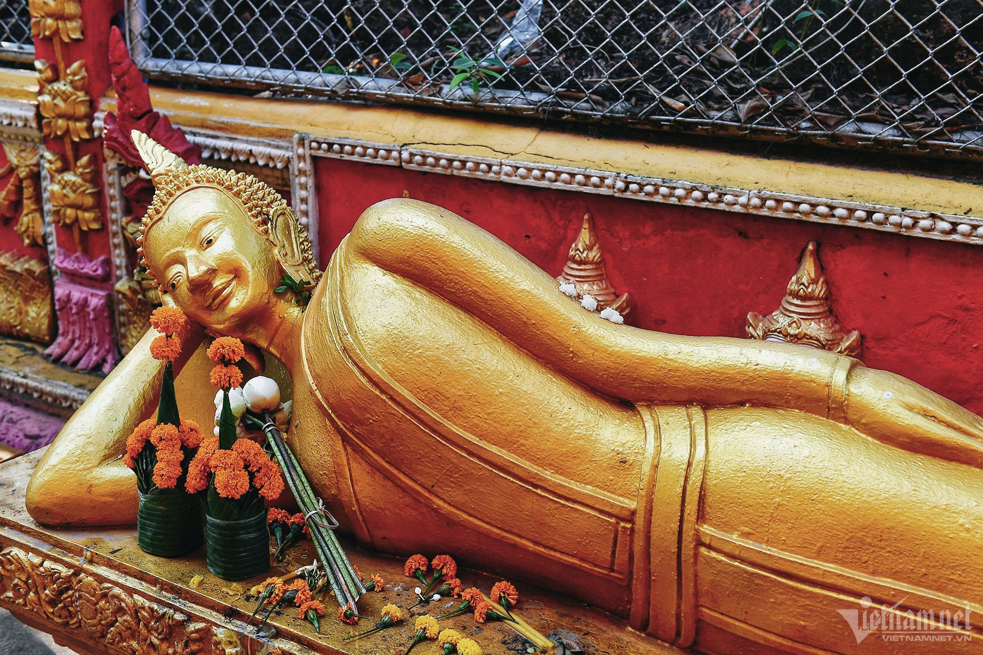 Ngôi chùa thờ người phụ nữ mang thai là cột trụ trấn giữ nước Lào - 14
