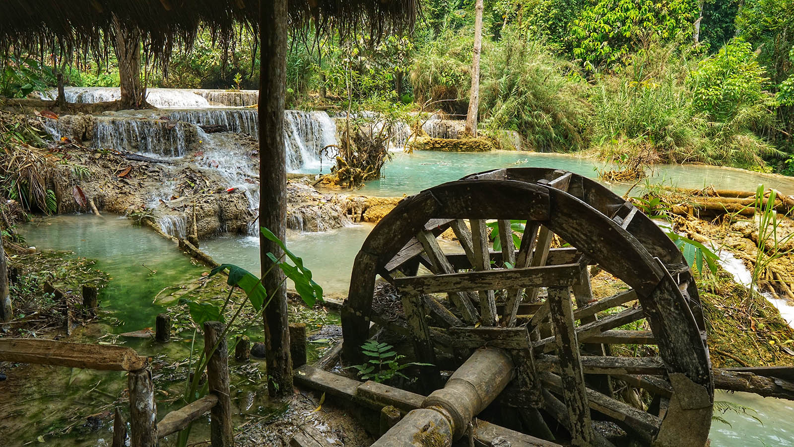 Kuang Si - Thác nước đầy kiêu hãnh của cố đô Luang Prabang - 1