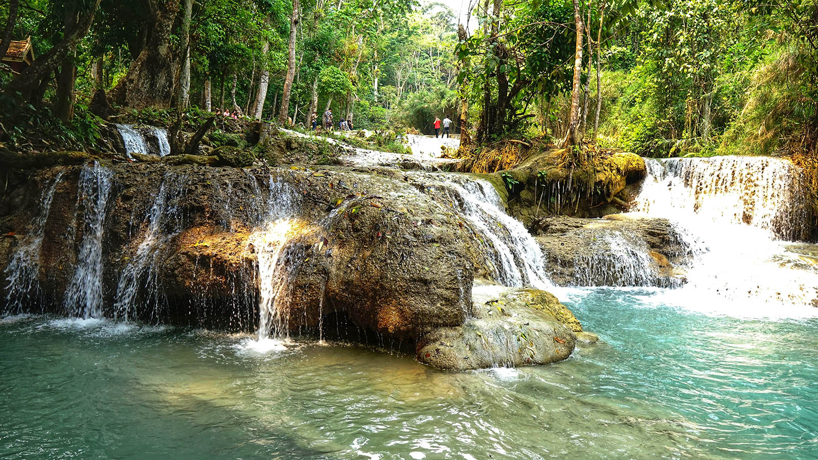 Kuang Si - Thác nước đầy kiêu hãnh của cố đô Luang Prabang - 8