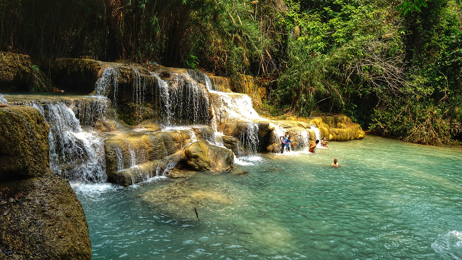 Kuang Si - Thác nước đầy kiêu hãnh của cố đô Luang Prabang - 5